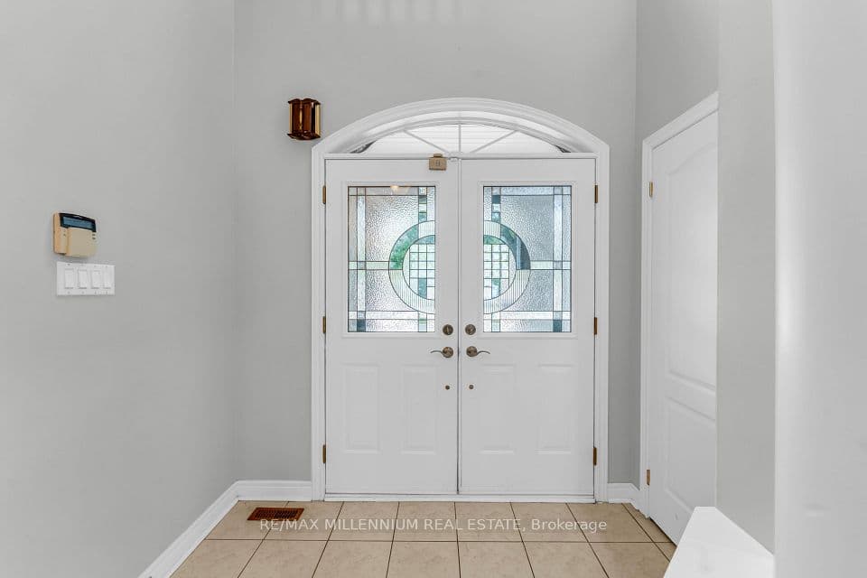 28 Fogerty Street, Brampton, ON L6Y 5K2 – photo 3