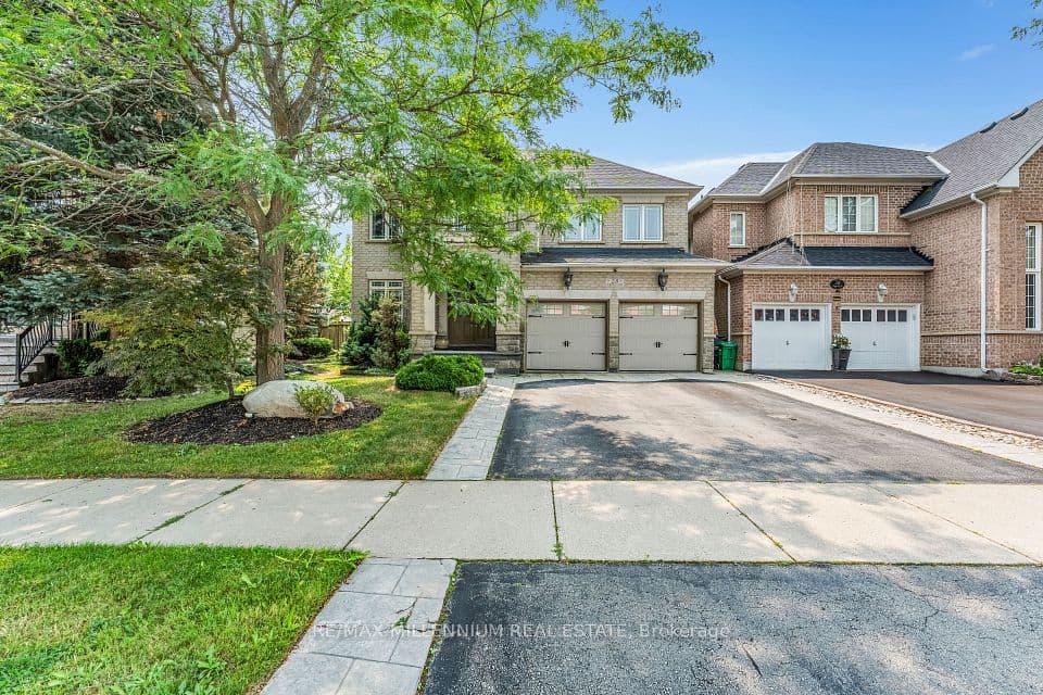 28 Fogerty Street, Brampton, ON L6Y 5K2 – main photo