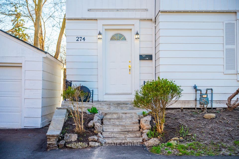 274 Reynolds Street, Oakville, ON L6J 3L4 – photo 2