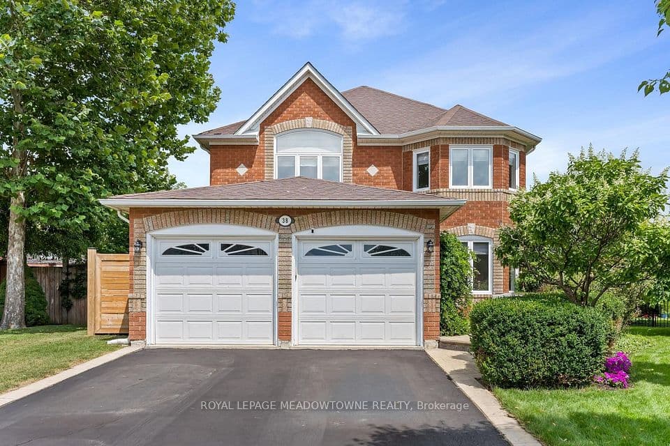 38 Chester Crescent, Halton Hills, ON L7G 5W5 – main photo