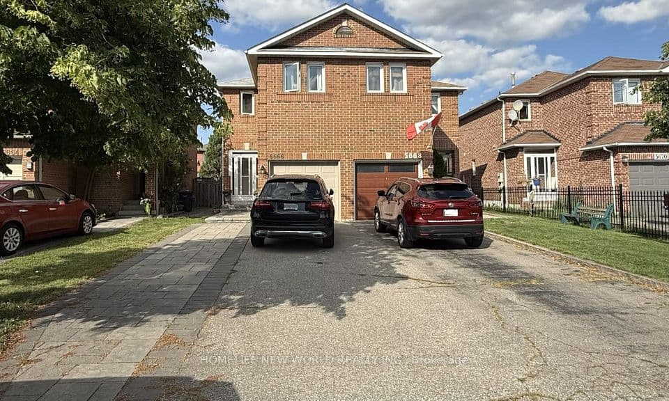 5666 Cortina Crescent, Mississauga, ON L4Z 3R4 – photo 2