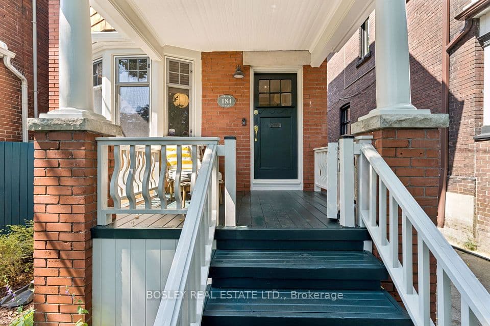 184 Wright Avenue, Toronto, ON M6R 1L2 – photo 2