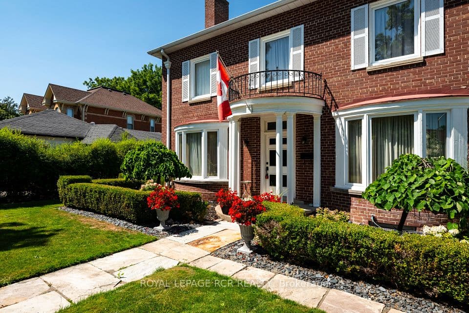 17 First Avenue, Orangeville, ON L9W 1H7 – photo 2