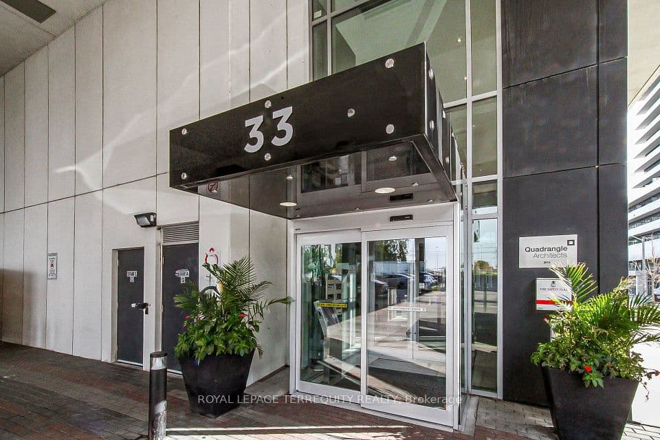 33 Shore Breeze Drive 3111, Toronto, ON M8V 0G1 – photo 2