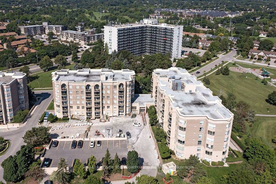 2075 Amherst Heights Drive 210, Burlington, ON L7P 5B8 – photo 3