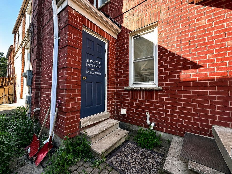 65 Shady Pine Circle, Brampton, ON L6R 1K3 – photo 2
