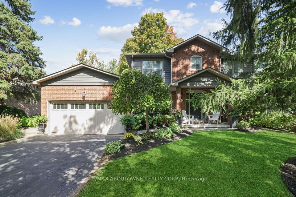 485 Coleen Drive, Oakville, ON L6J 6A4 – main photo