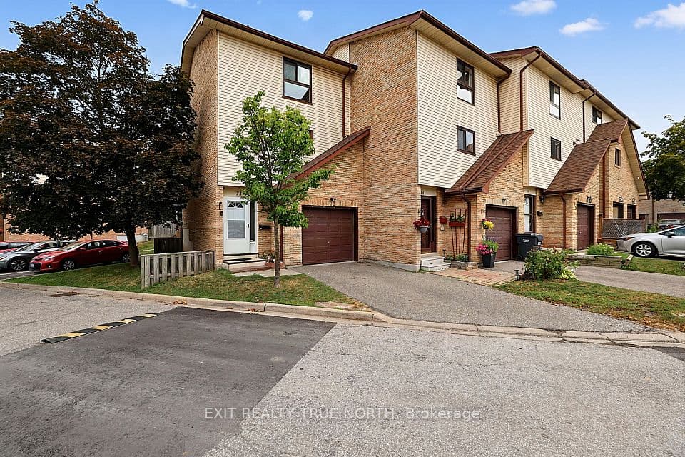 73 Collins Crescent, Brampton, ON L6V 3N1 – photo 2