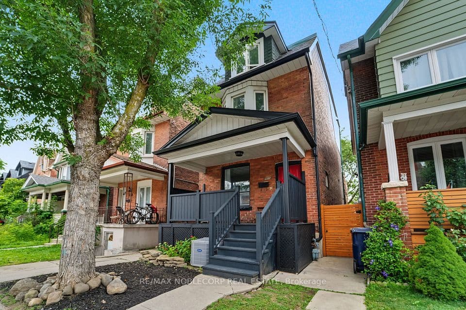 1035 Dovercourt Road, Toronto, ON M6H 2X7 – main photo