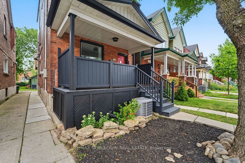 1035 Dovercourt Road, Toronto, ON M6H 2X7 – photo 3