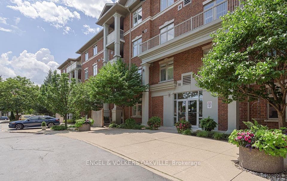 391 Plains Road E 404, Burlington, ON L7T 4M2 – photo 3