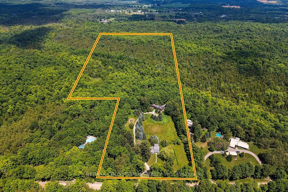 15135 Rockside Road, Caledon, ON L7C 1V4 – photo 3