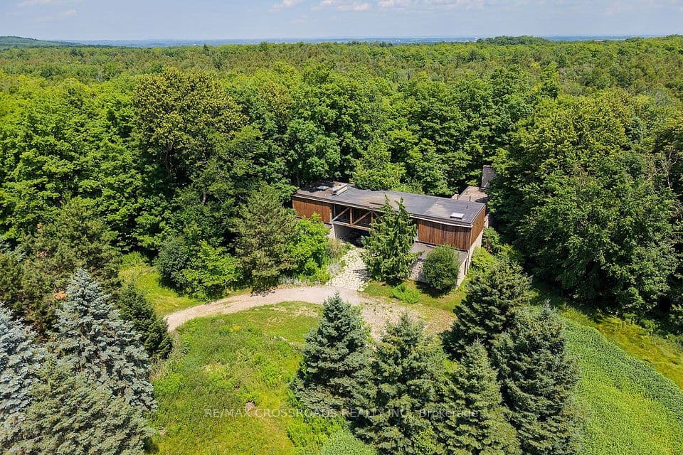15135 Rockside Road, Caledon, ON L7C 1V4 – main photo