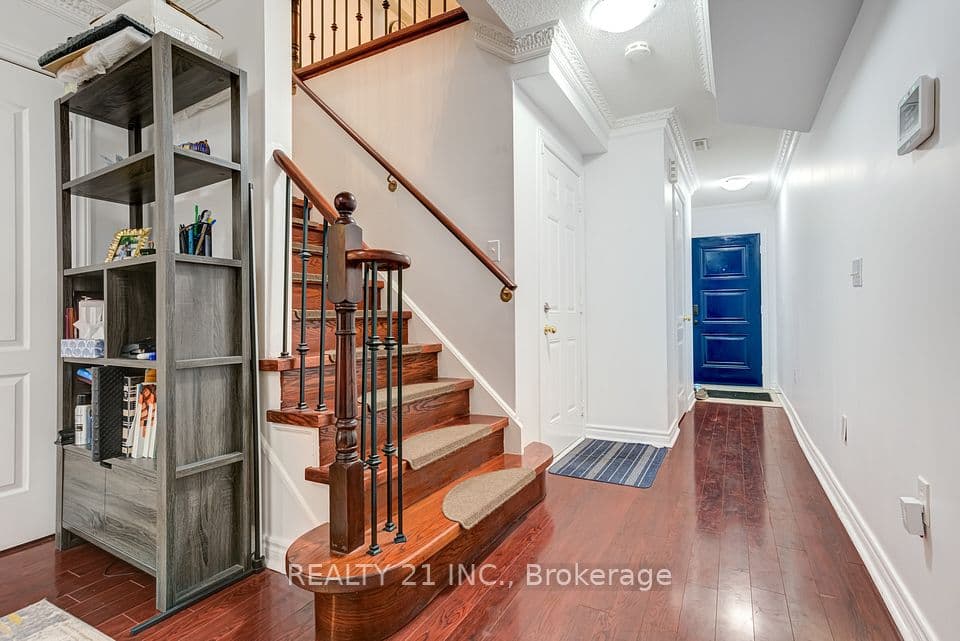 17 Rock Haven Lane, Brampton, ON L6X 0H2 – photo 2