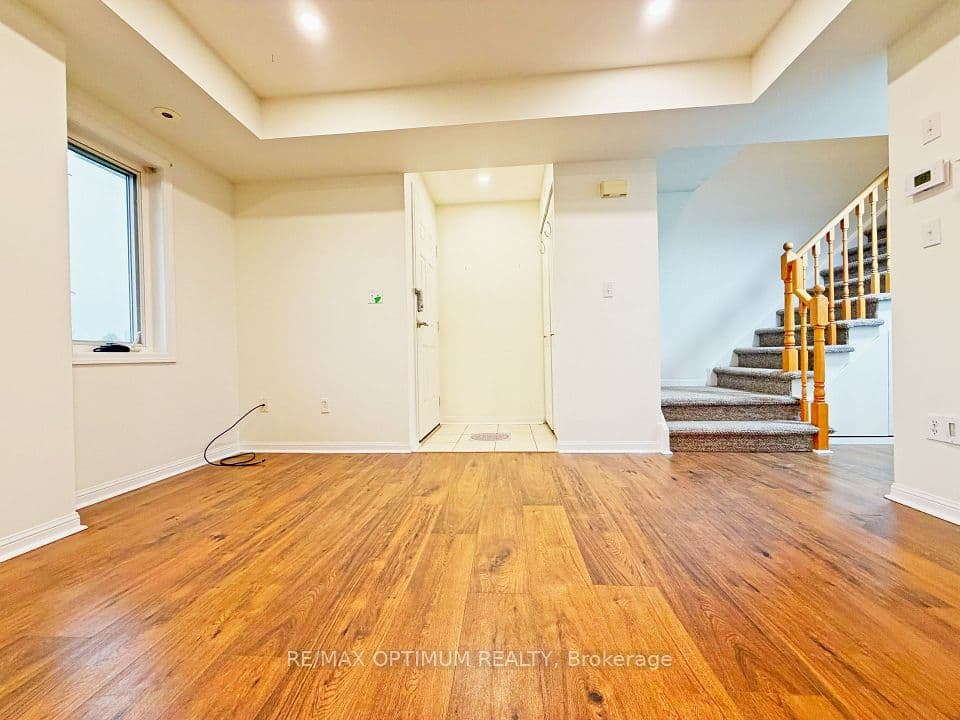 4620 Guildwood Way 17, Mississauga, ON L5R 4H5 – photo 3