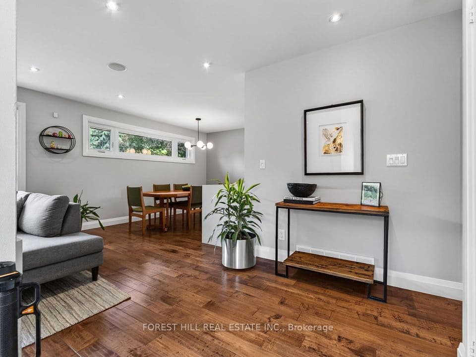 34 Mitre Place, Toronto, ON M9R 3C4 – photo 3