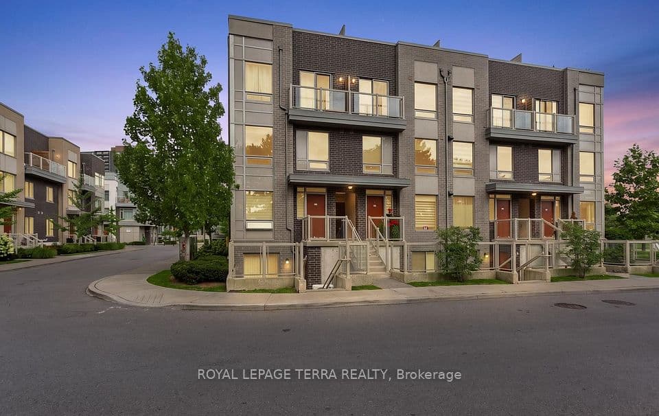 3 Applewood Lane 101, Toronto, ON M9C 0C1 – main photo