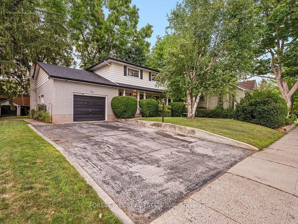 29 Mary Street, Milton, ON L9T 1L6 – main photo