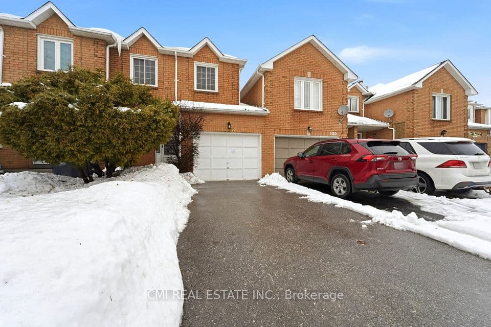 128 Toba Crescent, Brampton, ON L6Z 4R9 – photo 3
