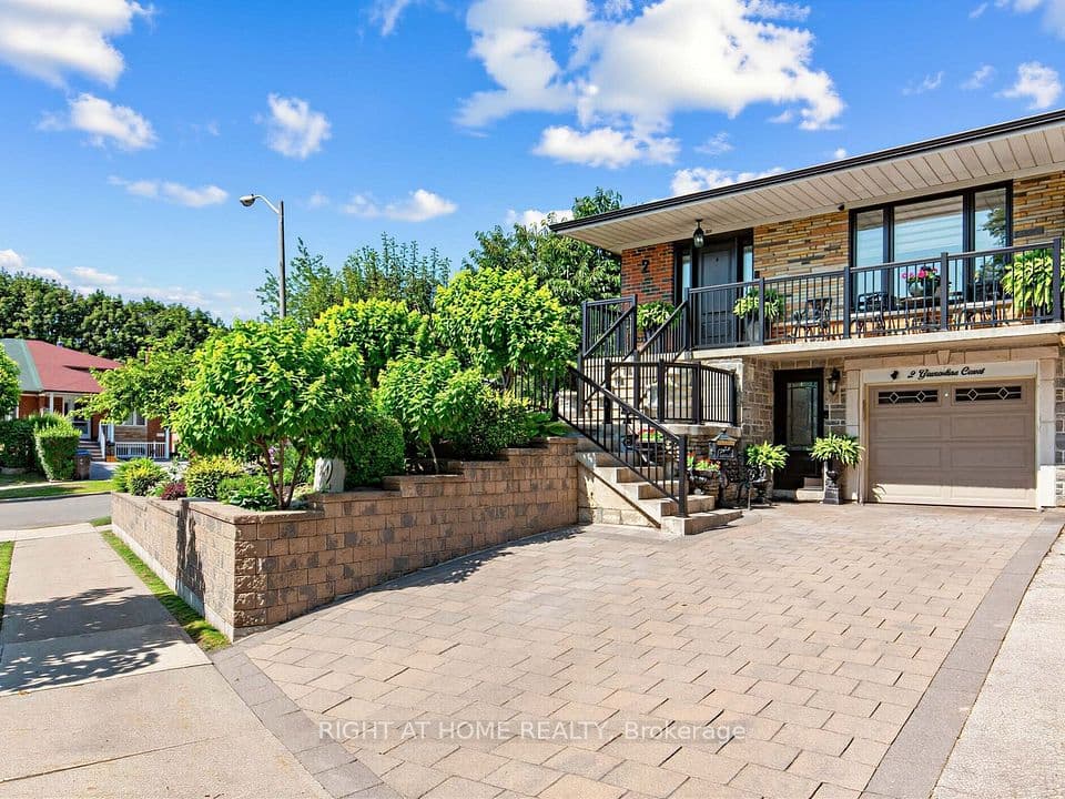 2 Grenadine Court, Toronto, ON M9L 2H6 – photo 2