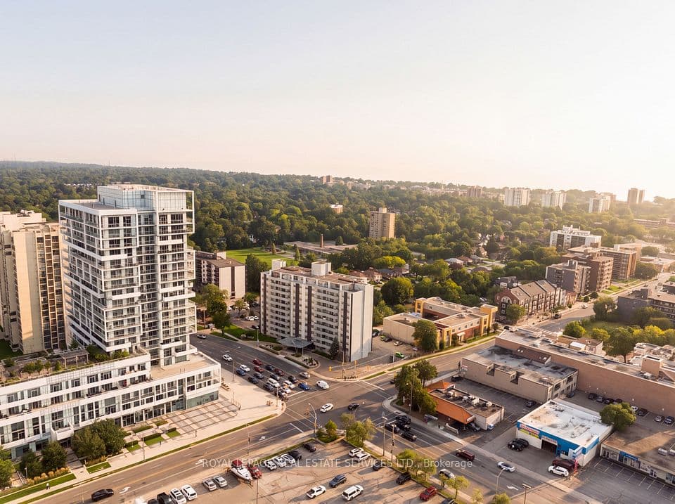 55 Speers Road 1310, Oakville, ON L5K 3R6 – photo 2