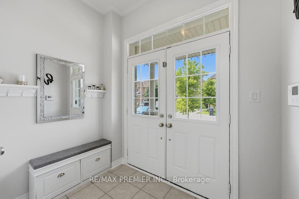 24 Zanetta Crescent, Brampton, ON L6Y 6A3 – photo 3