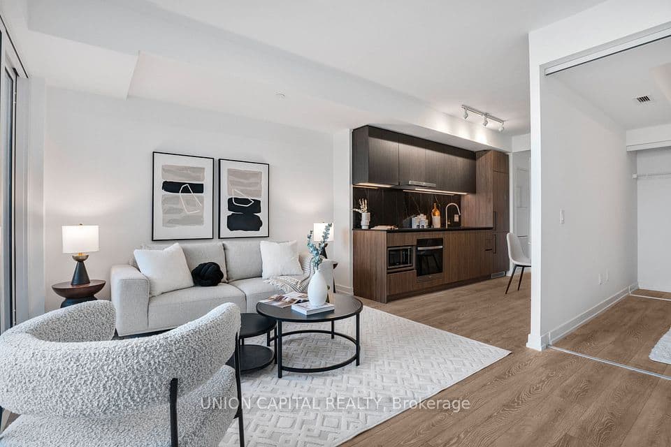 1100 Sheppard Avenue W 835, Toronto, ON M3K 0E4 – main photo