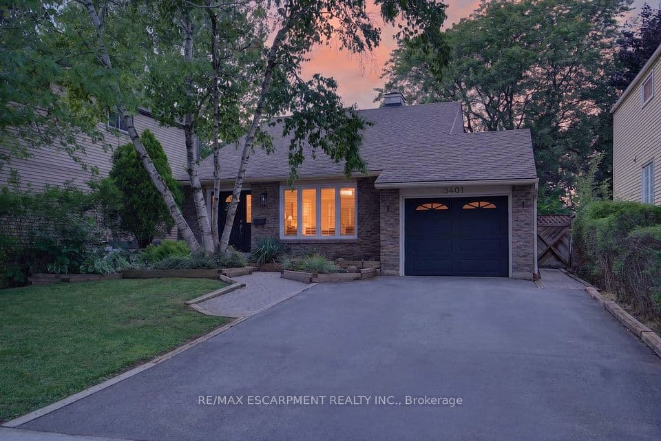 3401 Rockwood Drive, Burlington, ON L7N 3H6 – photo 2