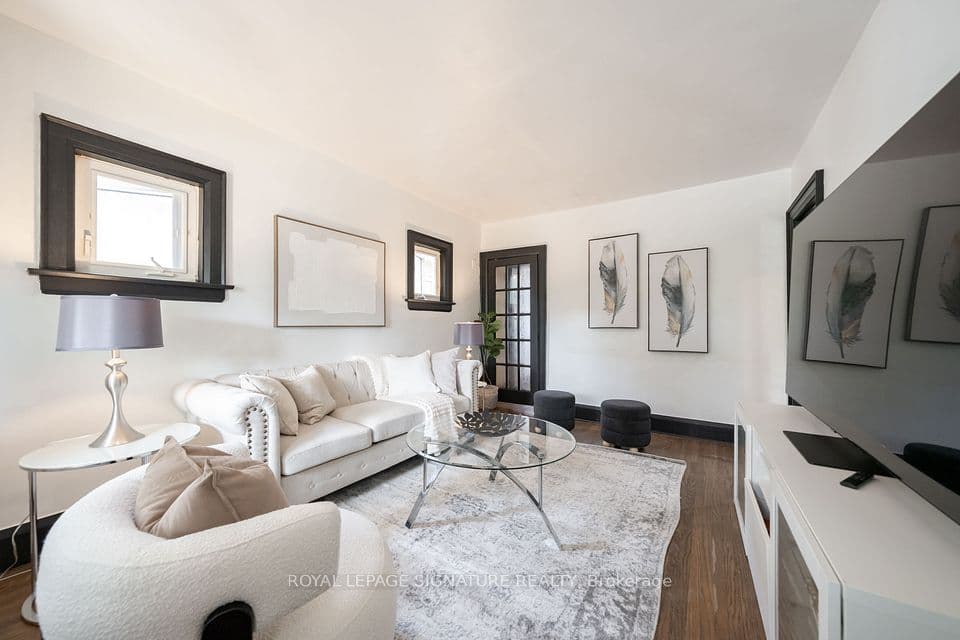 234 John Street, Toronto, ON M9N 1K2 – photo 2