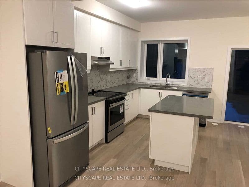 83 William Duncan Road, Toronto, ON M3K 0B7 – photo 2