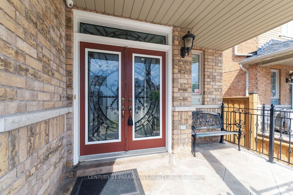 56 Dovehaven Crescent, Brampton, ON L6P 2N8 – photo 2