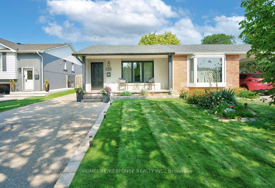429 DARALEA Heights, Mississauga, ON L5A 3H7 – main photo