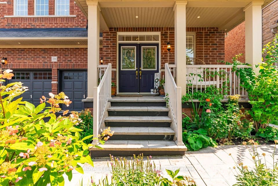 236 Pringle Avenue, Milton, ON L9T 7A1 – photo 2