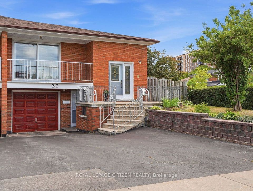 37 Firenza Drive, Toronto, ON M9L 1A4 – photo 3