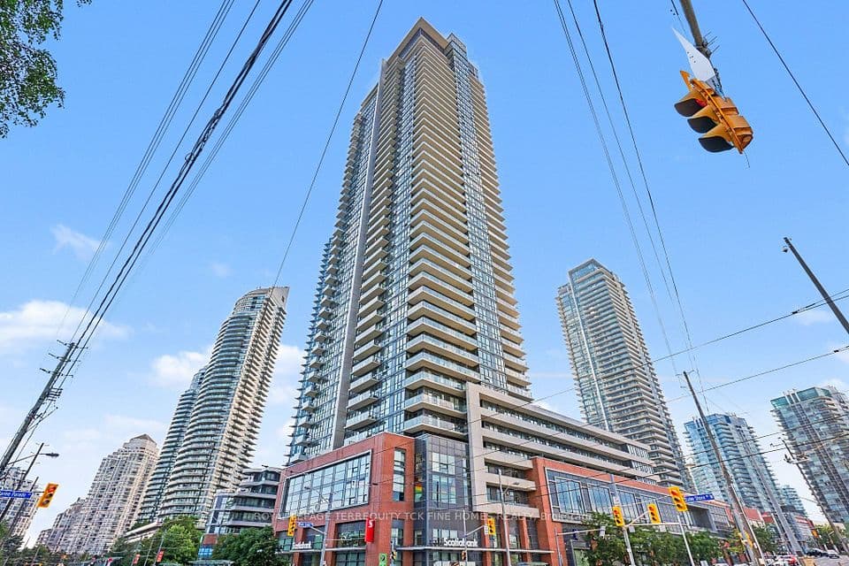 2200 Lake Shore Boulevard W 4209, Toronto, ON M8V 1A4 – photo 2