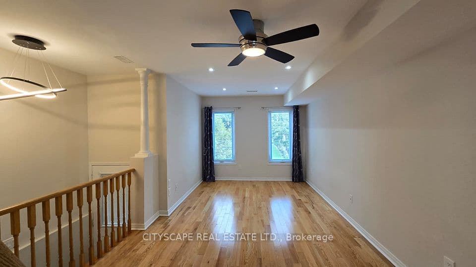 1050 Bristol Road W 46, Mississauga, ON L5V 2E8 – photo 2