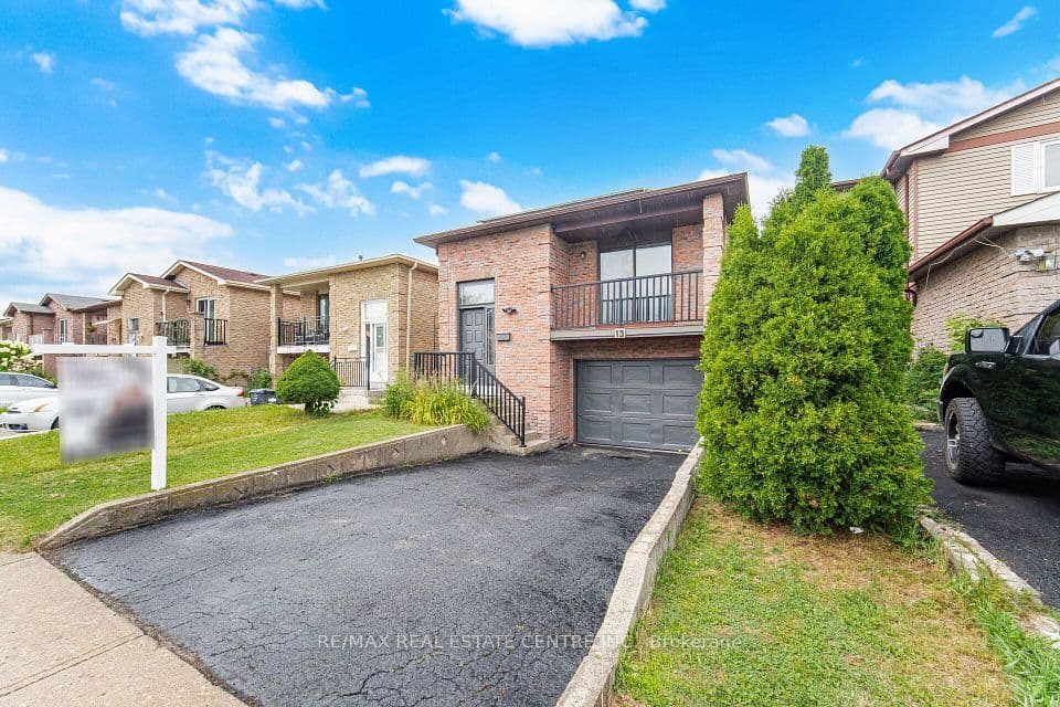 13 Dafoe Crescent, Brampton, ON L6Y 2L1 – photo 3