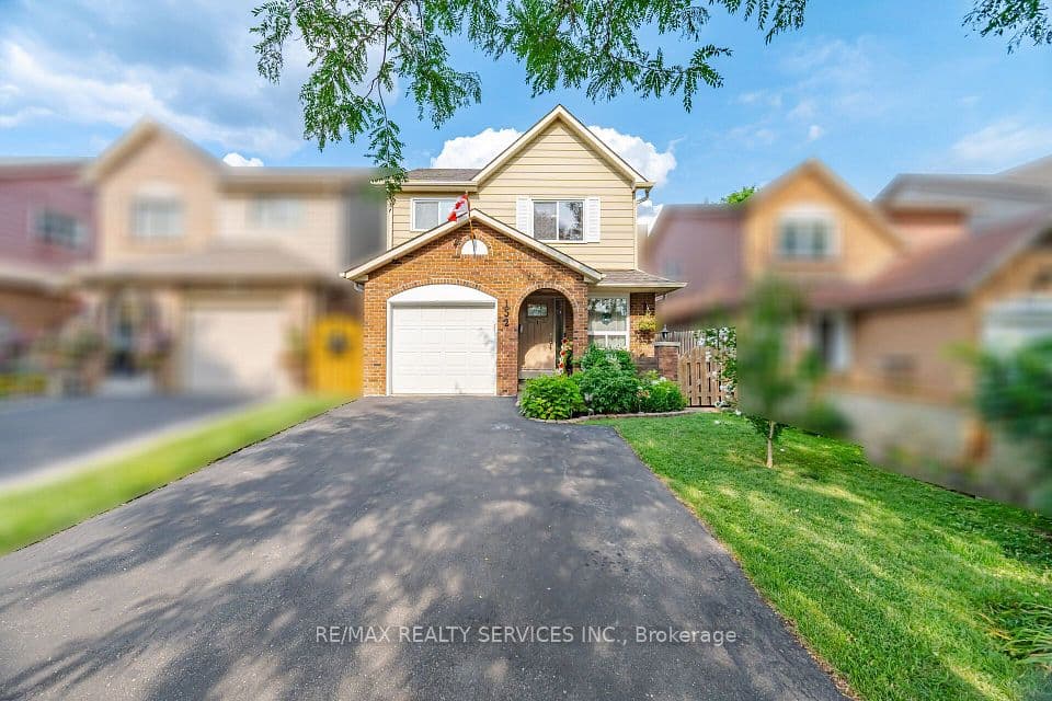 152 Weybridge Trail, Brampton, ON L6V 3W2 – main photo