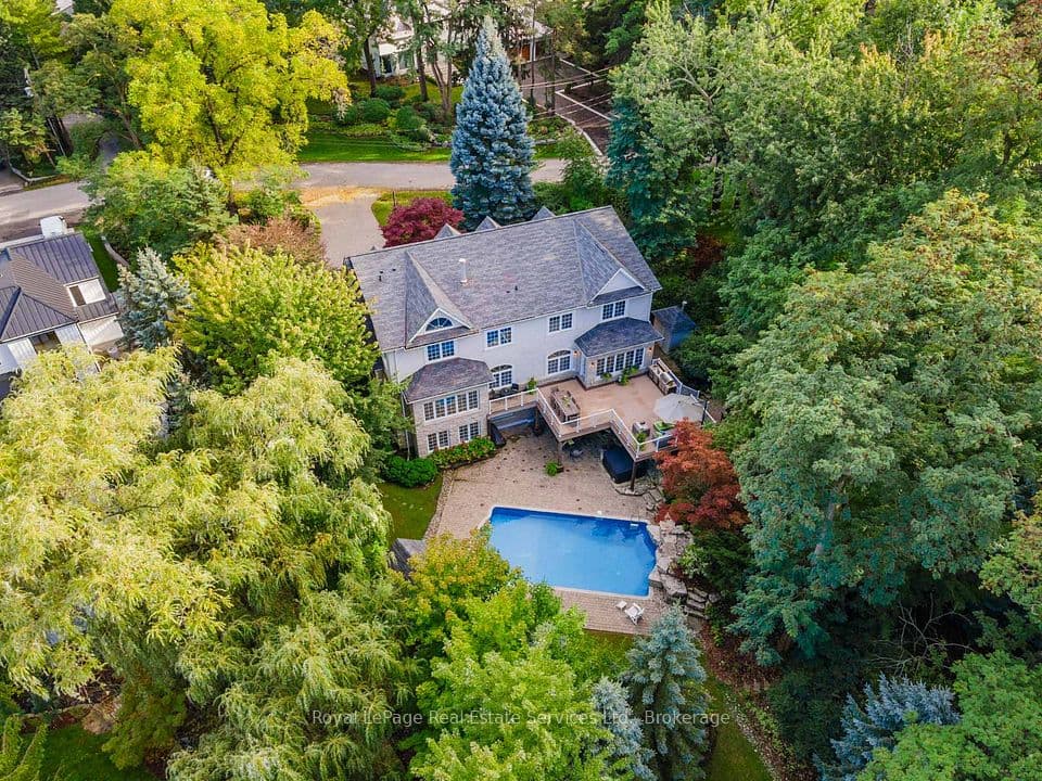 235 LAKEWOOD Drive, Oakville, ON L6K 1B3 – main photo
