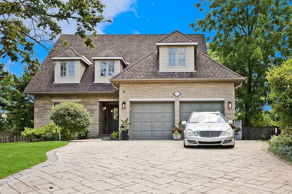 1692 Baymill Court, Mississauga, ON L5M 4M5 – photo 2