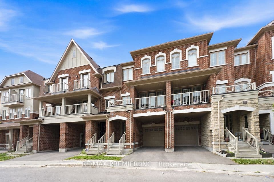 32 Shiff Crescent, Brampton, ON L6Z 0H6 – main photo