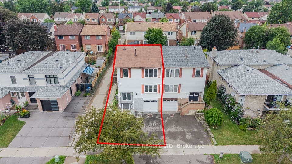 115 Bruce Beer Drive, Brampton, ON L6V 2Z7 – main photo