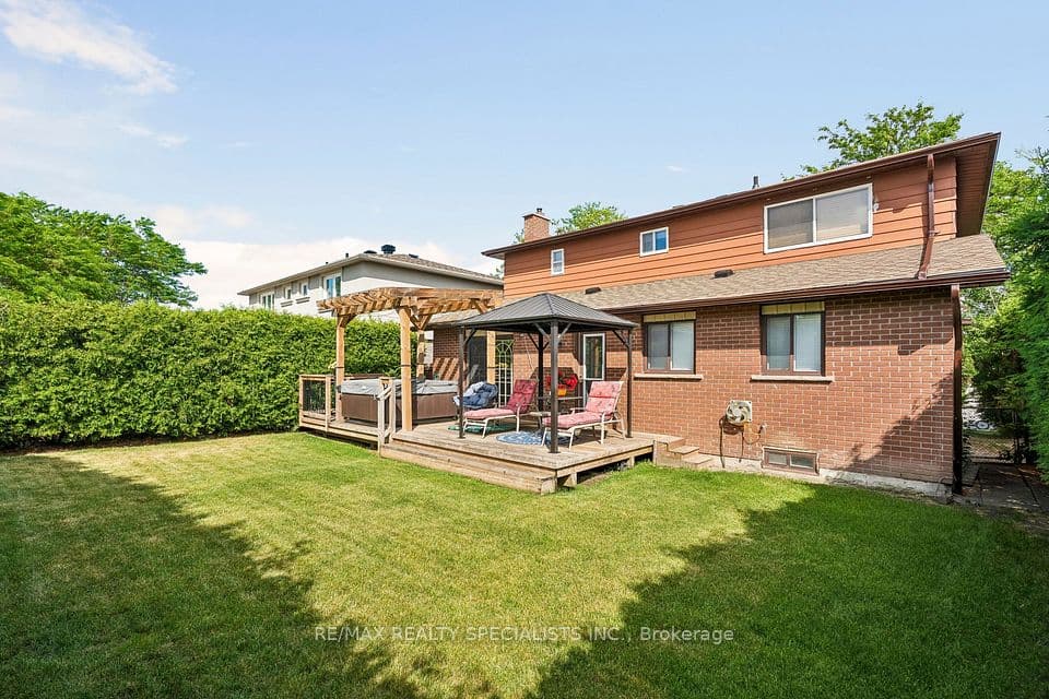 46 Linkdale Road, Brampton, ON L6V 2Y6 – photo 3