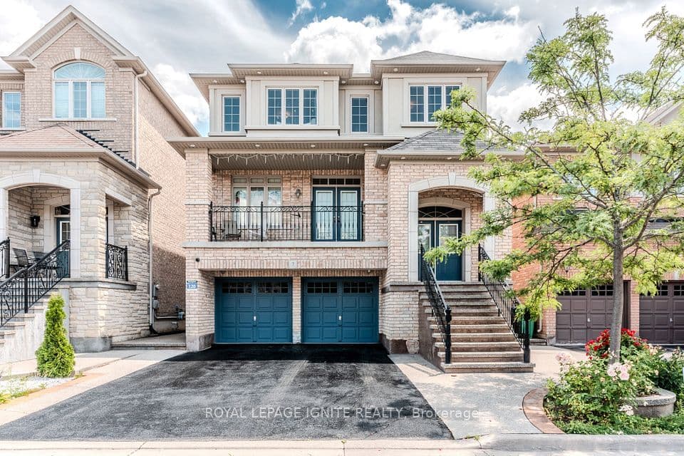 7 Picasso Drive, Brampton, ON L6P 3L5 – main photo