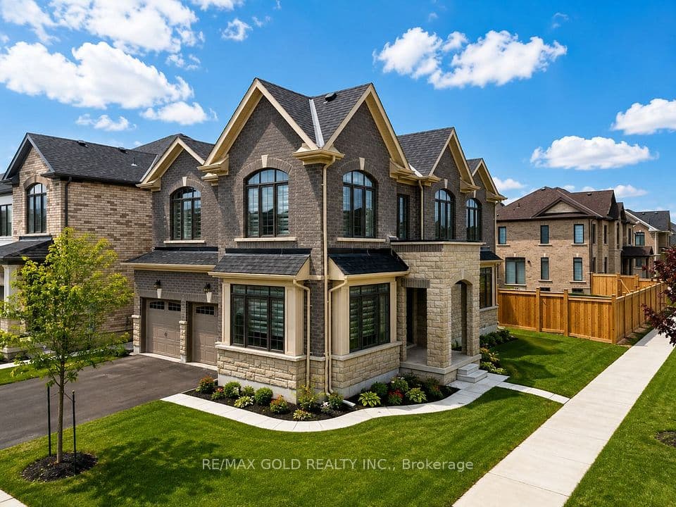 37 Peak Drive, Brampton, ON L6X 5S5 – main photo