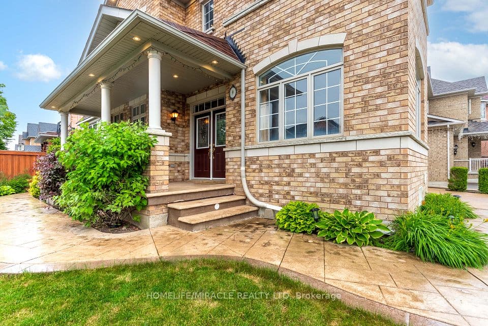9 Peridot Road, Brampton, ON L6P 0Z6 – photo 3