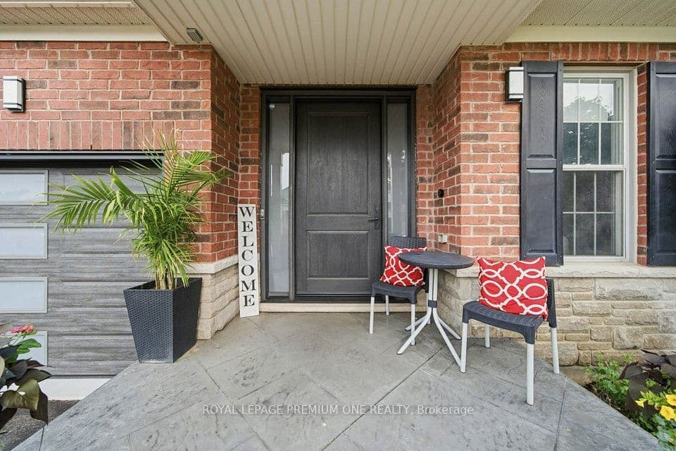 14 Atchison Drive, Caledon, ON L7C 3X5 – photo 2
