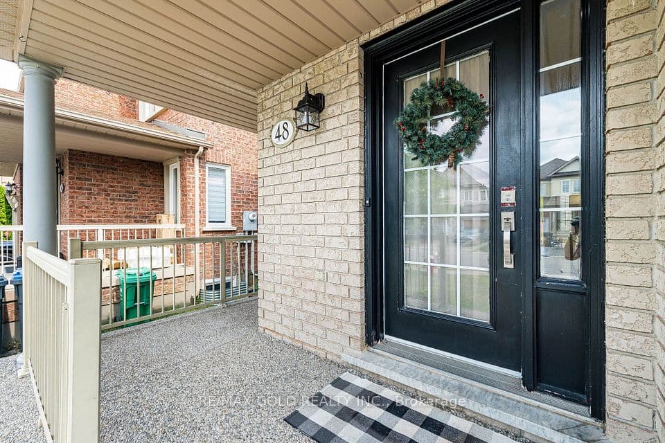 48 Redfinch Way, Brampton, ON L7A 2B2 – photo 3