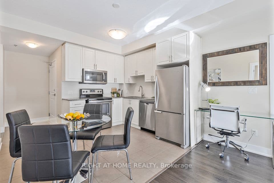 2486 Old Bronte Road 423, Oakville, ON L6M 4J2 – photo 3