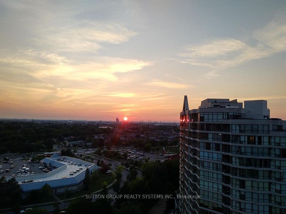 3 Rowntree Road 1610, Toronto, ON M9V 5G8 – photo 3